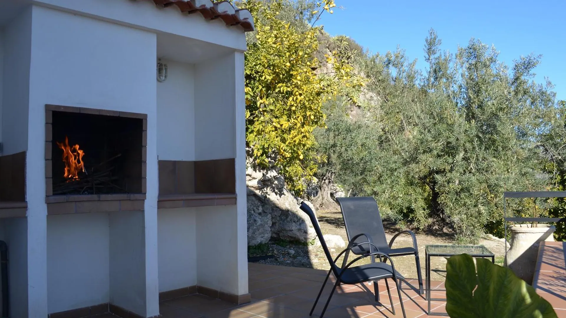 Encinagorda Villa Pinos del Valle 0*,